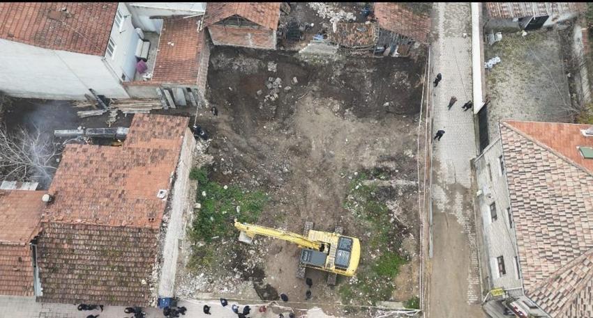 Bursa'da Ermeni mahallesi kazılırken bulundu! Operatör fark etti, jandarma nöbete başladı