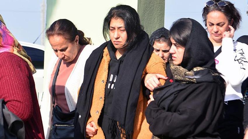 Adana'yı yıkan manzara! Anne çocuklarını yan yana toprağa verdi: 'Bu acıya nasıl dayanırım'