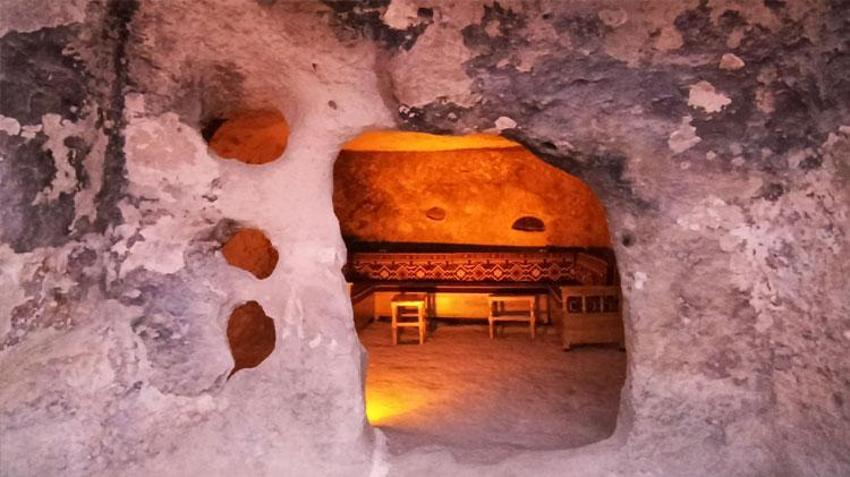 Batman tarihi Hasankeyf’teki 5 bin yıllık insan eliyle oluşturulmuş 10 mağara turizme açıldı