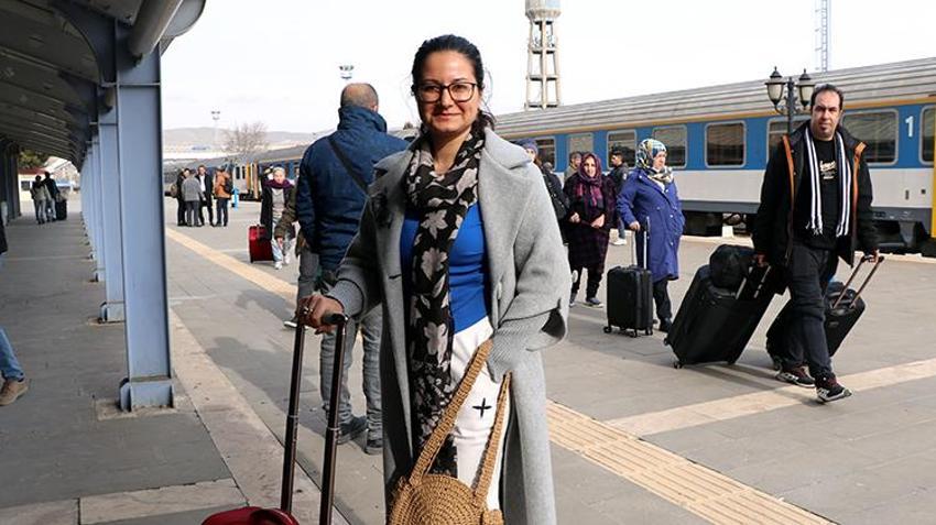 Van'a turist akını! Ekonomiye can suyu olacak, otellerde yer kalmadı