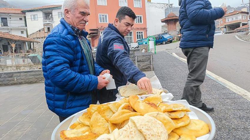 3 asırdır hiç bozulmadı! Çorum’un Oğuzlar ilçesinde ‘üç ayların’ habercisi o gelenek yaşatılıyor