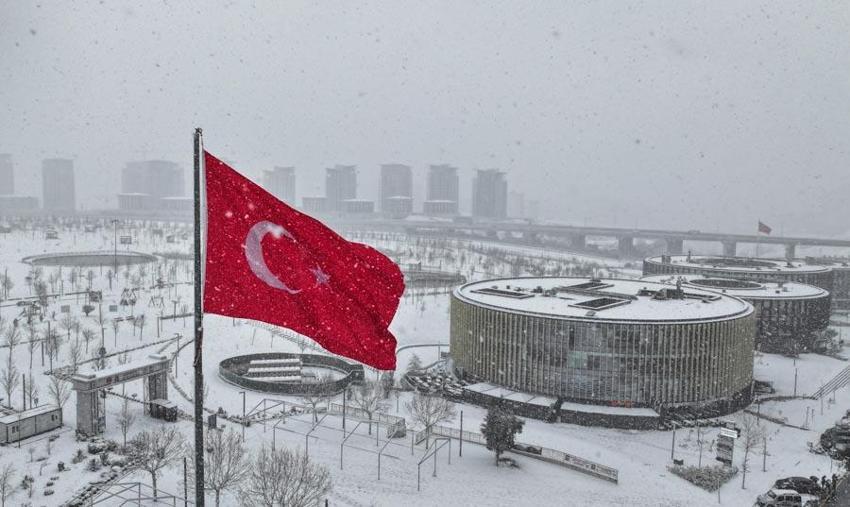 Yoğun kar yağışı ve yağmur kuvvetli geliyor! Meteoroloji'den hava durumu raporuyla 38 ili uyardı