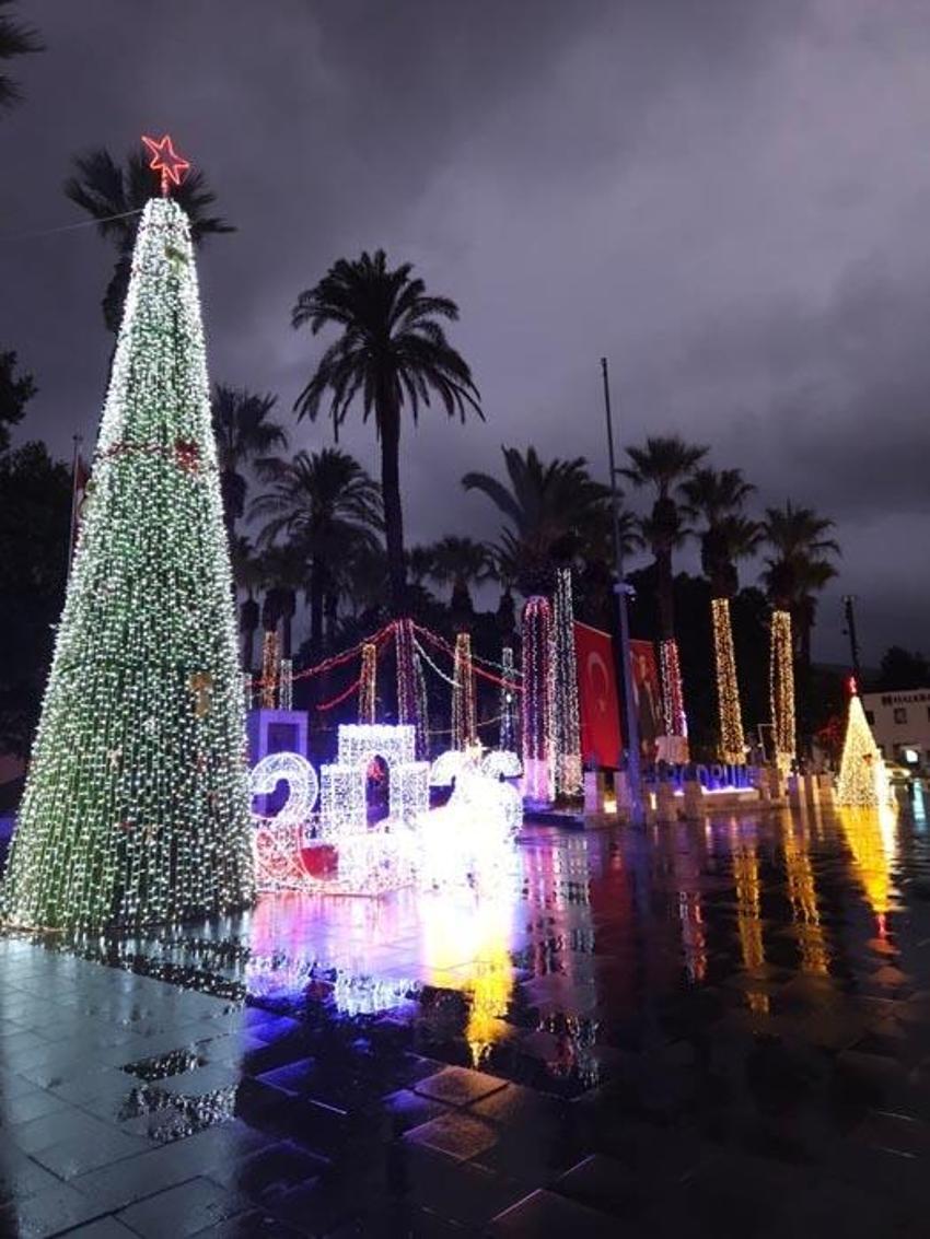 Muğla Bodrum'da yılbaşı hareketliliği zirveye ulaştı