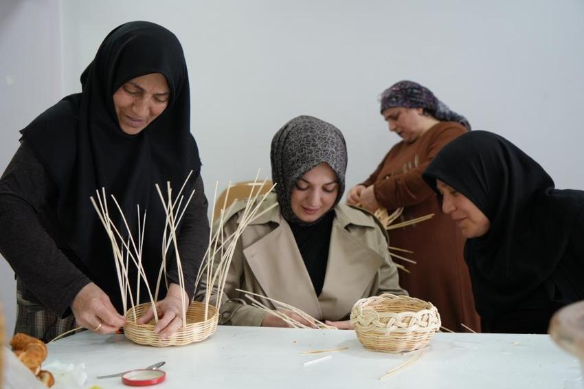 Bu merkezde umut tasarlanıyor! Erzincan'da başladı, kadınlar akın ediyor