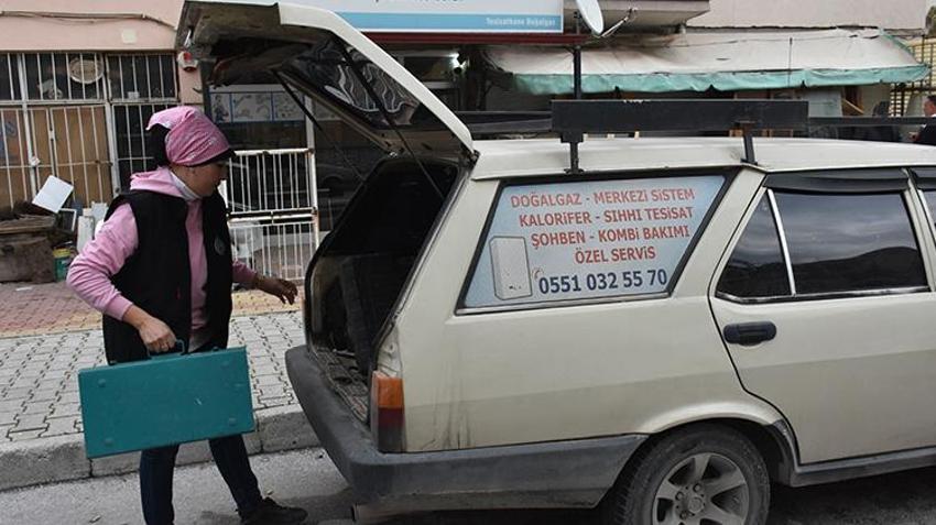 Satış personeli olarak başladı bir numaralı usta oldu! Konyalı kadın bir ilke imza attı
