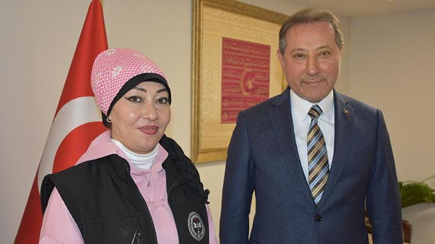 Satış personeli olarak başladı bir numaralı usta oldu! Konyalı kadın bir ilke imza attı