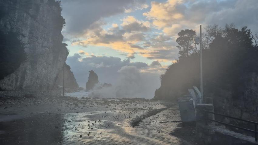 Karadeniz'de bu metreye ilk kez çıkıldı! Bartın sahilinde korkutan görüntü