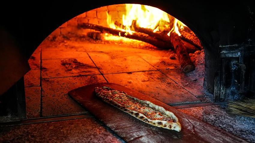 Mevsimlik işçi olarak Bursa'ya ayak bastı! Kendi işinin patronu oldu: 'Burada iş yapamazsın' diyenlere kulak asmadı