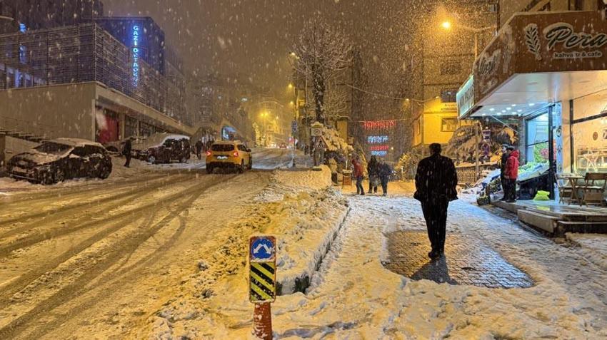 Kar uyarıları bakanlık ve Meteoroloji'den peş peşe geldi: 3 gün etkili olacak! İşte yeni yıl için hava tahminleri