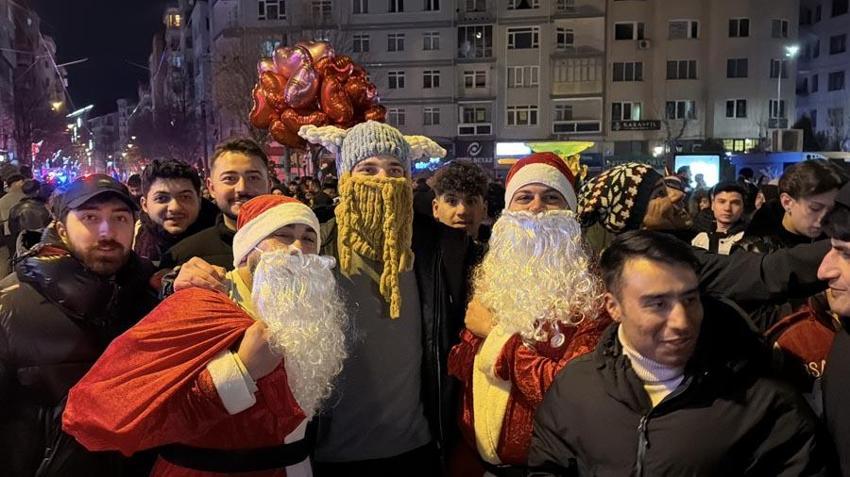 Eskişehir’de yılbaşı büyük coşkuyla kutlandı
