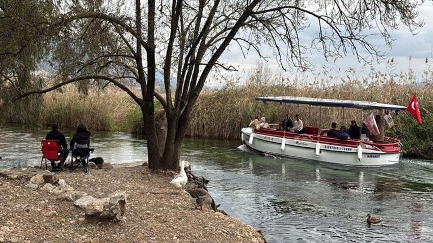 NASA paylaştı dünya hayran kaldı! Türkiye'deki o nokta turist akınına uğruyor: Dünyanın en iyisi seçildi
