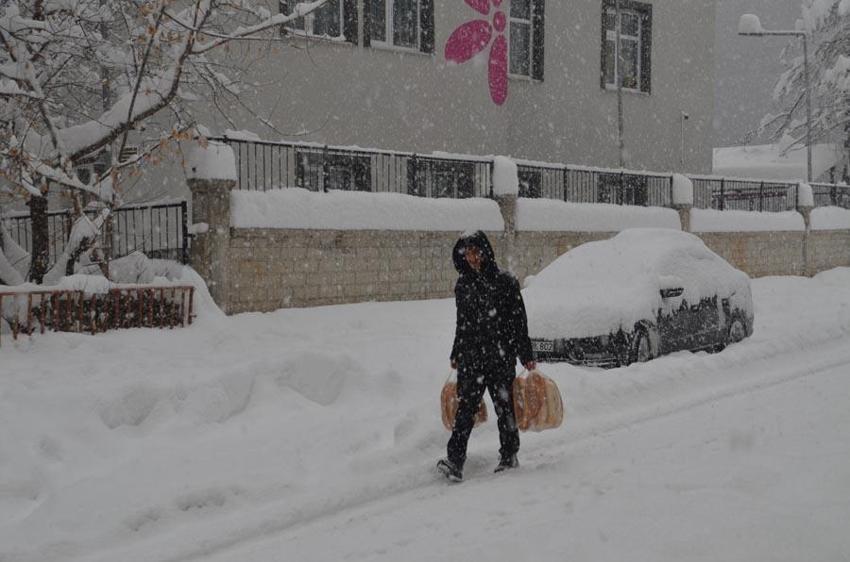 Okullara kar tatili: İllerden açıklamalar peş peşe geldi, 2 Ocak Cuma günü tatil oldu