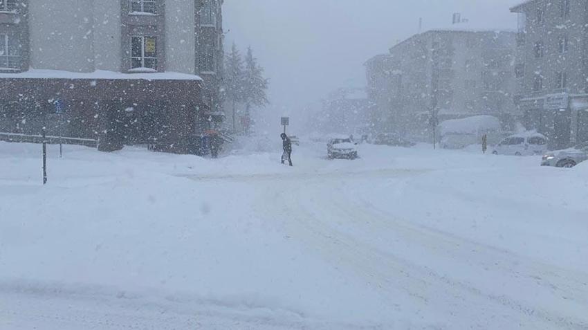 En düşük hava sıcaklığı Bolu'da ölçüldü Türkiye'nin en soğuk ili oldu