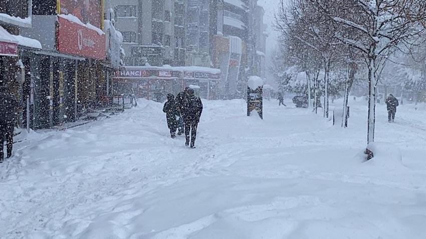 En düşük hava sıcaklığı Bolu'da ölçüldü Türkiye'nin en soğuk ili oldu