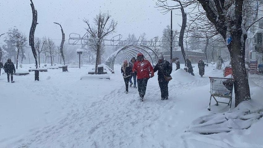 En düşük hava sıcaklığı Bolu'da ölçüldü Türkiye'nin en soğuk ili oldu