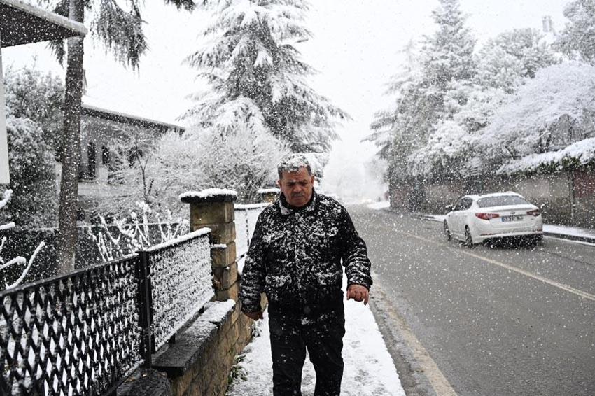 Okullara kar tatili: İllerden açıklamalar peş peşe geldi, 2 Ocak Cuma günü tatil oldu