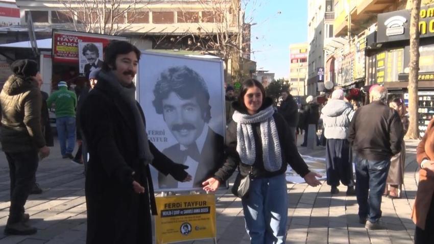 Onu görenler gözlerine inanamadı! Ferdi Tayfur’un benzeri Bursa’da ortaya çıktı: Fotoğraf yarışına girdiler