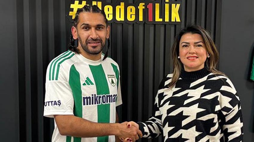 Muğlaspor'da İsa Güler imzayı atıp Antalya kampına katıldı