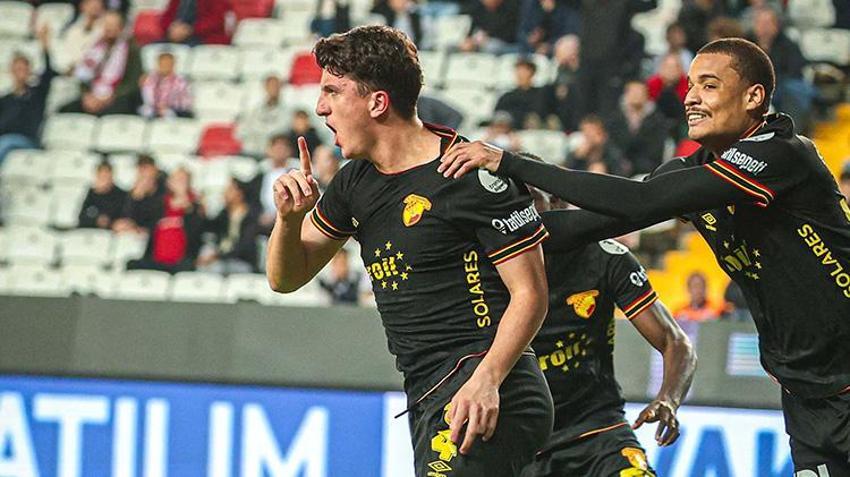 Göztepe'de transfer hareketliliği sürüyor! Eintracht Frankfurt 5 milyon Euro teklif etti