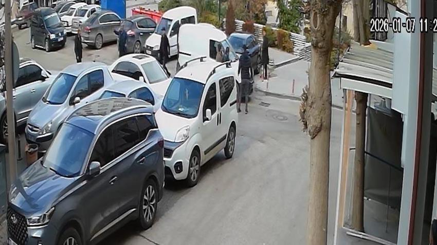 Karaman'da dehşete düşüren olay! Tartıştığı baba ile 3 oğlunu tabanca ile vurdu: Olay anı kamerada