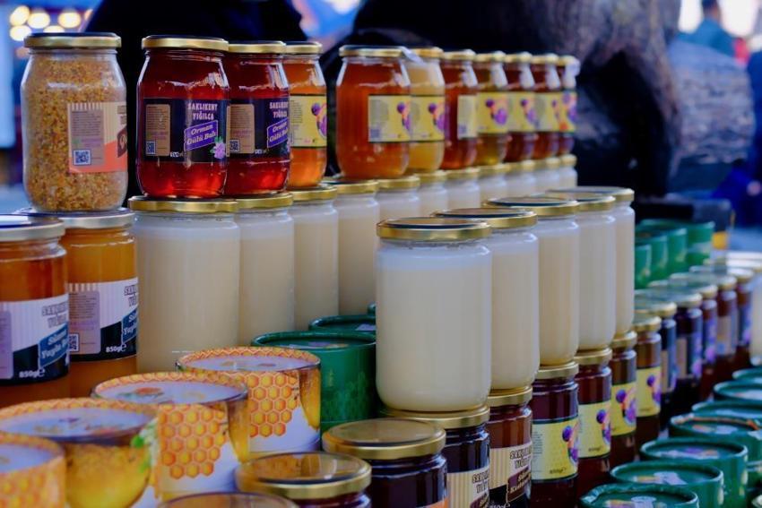Böyle bal görülmedi! Bilmeyenler uzak duruyor, bilenler kaşık kaşık tüketiyor