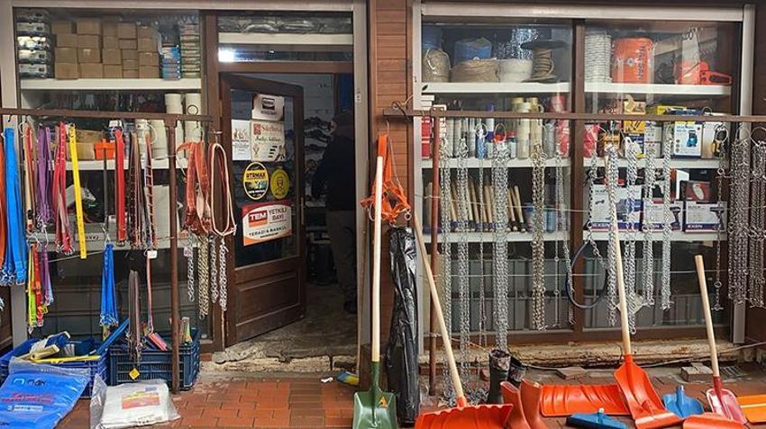 Kentte lapa lapa kar yağdı, bir ürün 'yok' sattı! Artık satın almak isteyenler boş dönüyor