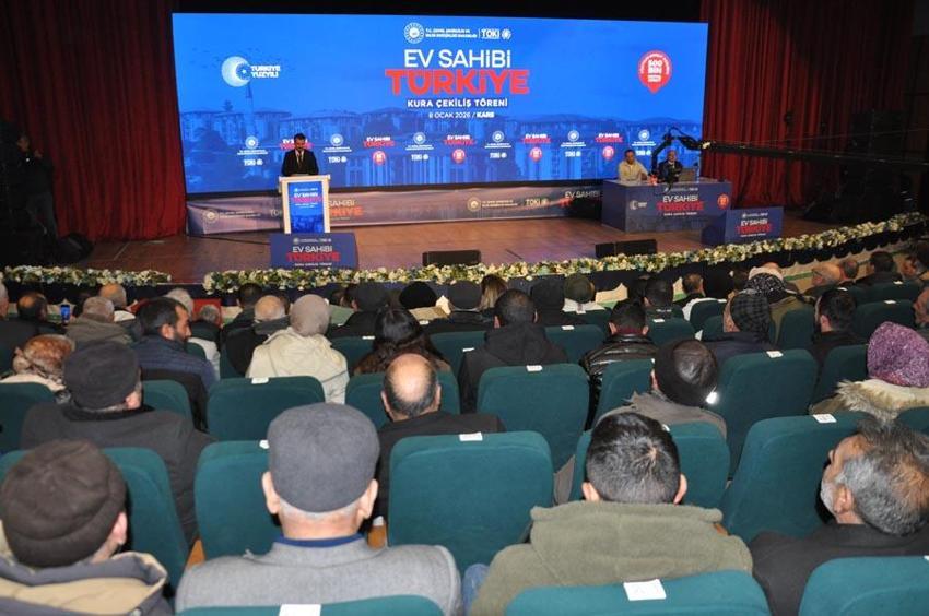 Yüzyılın Konut Projesi kapsamında Kars'ta bin 730 konutun kuraları çekildi