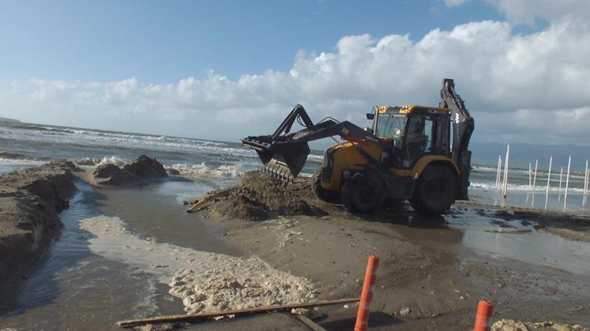 Venedik değil Balıkesir: Deniz kabardı evler sular içinde kaldı