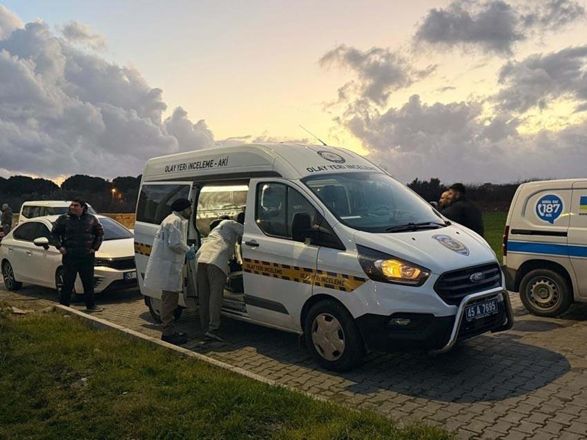 Manisa'da yol çöktü dehşet ortaya çıktı! İnsan kafatası ve kemikler bulundu
