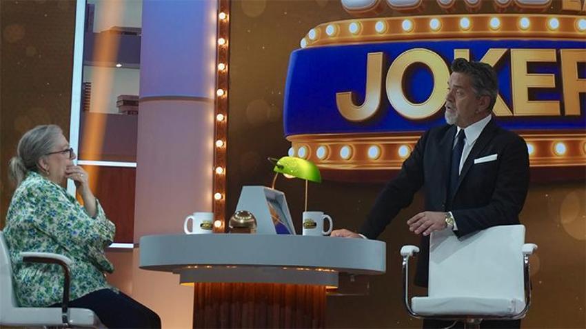 Kahkaha dolu gece! Beyaz’la Joker neşe saçtı