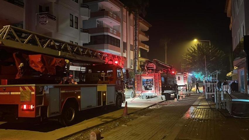 Alanya’da yangın paniği! Animasyoncuların kaldığı personel lojmanında korku dolu anlar