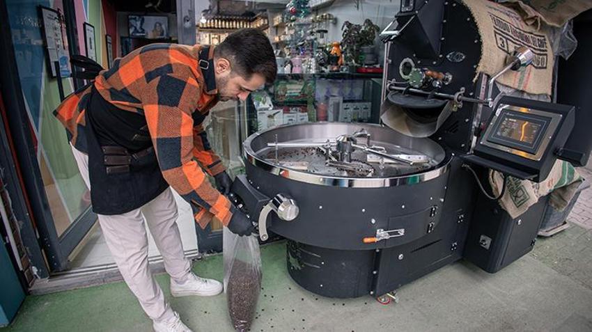 Ruslar beğenmeyince kendi işini kurdu! Malatya'da tek başına yaptı, 8 ülkeye tonlarca gönderiyor