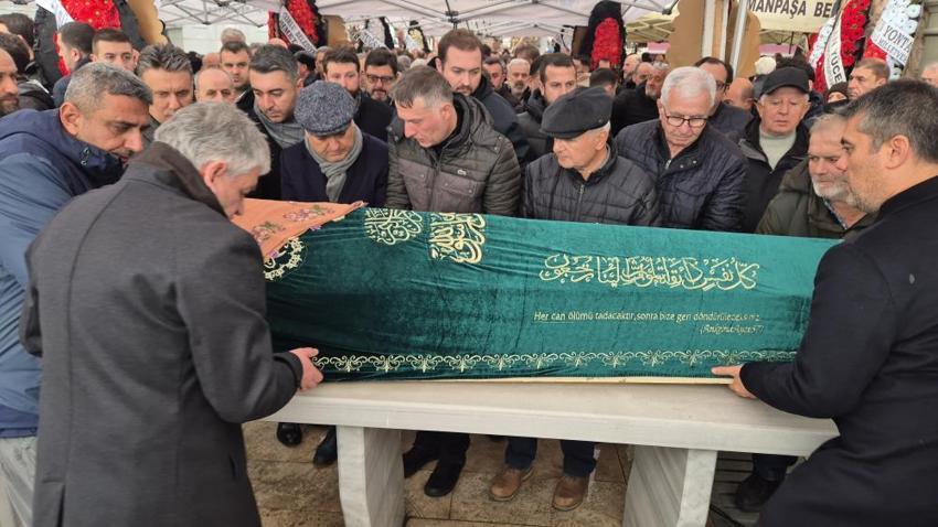 Halasının önce boğazını kesti sonra evini ateşe verdi! Tüyler ürperten olayın detayları şoke etti