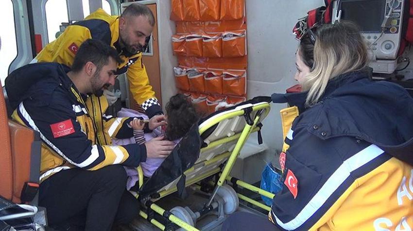 Erzurum'da korku dolu dakikalar! Evde yalnız bırakılan bebeğin ağlama sesini duyan koştu