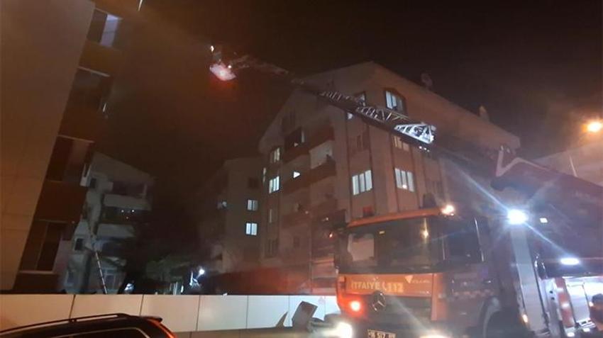 Bursa'da otelde yangın paniği! Binayı duman kapladı, 5 kişi hastaneye kaldırıldı