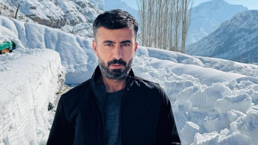 Şırnak'ta kar kalınlığı 2 metre oldu: Bir tek onlar mesai yapıyor!