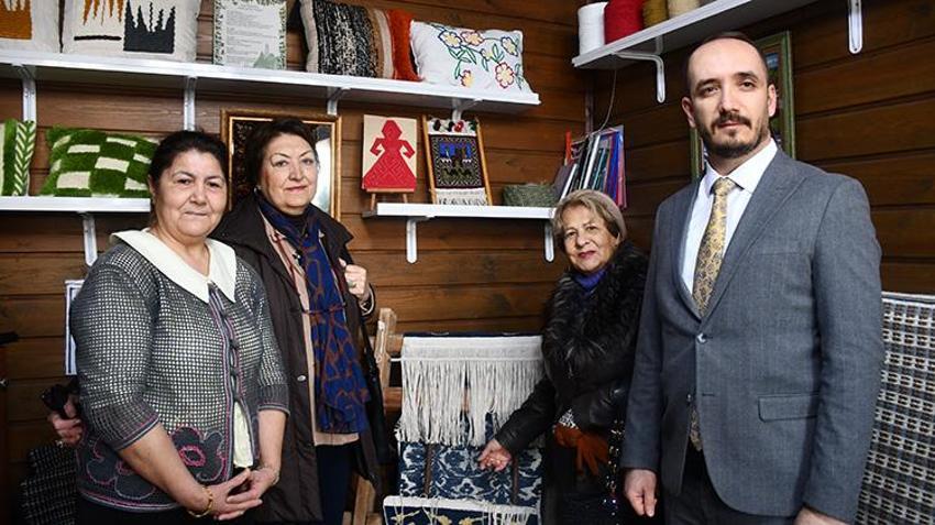 6 aylık sabır meyvesini verdi: Bilecik'in Kaybolmaya yüz tutan 'Kadife Çatma' halısı kesildi!