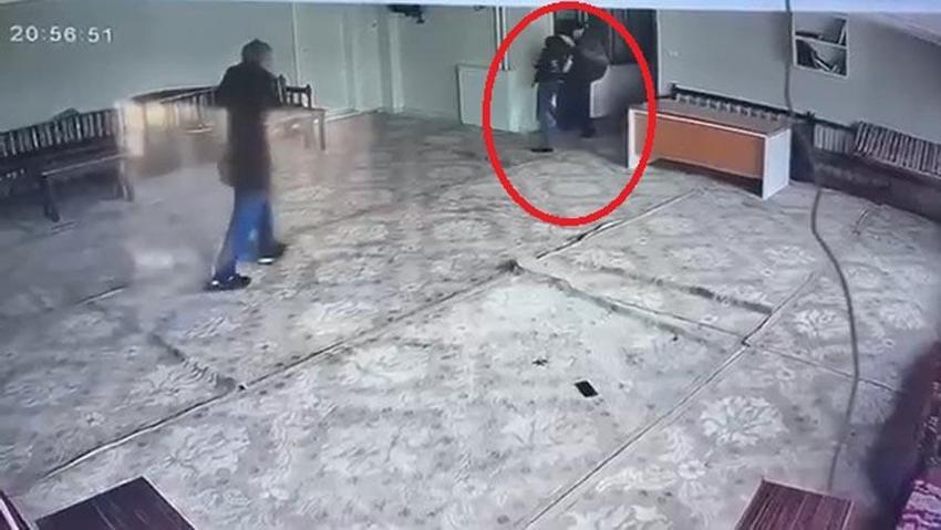 Diyarbakır'da dehşet anları: Husumetli olduğu 2 kişi tarafından pompalı tüfekle öldürüldü