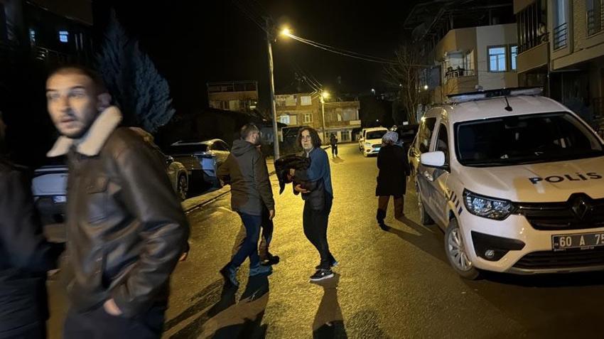 Erbaa'da kediler üşümesin diye yakılan soba faciaya dönüştü: İki ev küle döndü