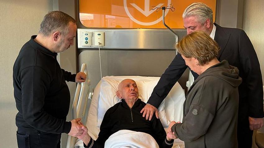 Kanser bir aileyi vurdu! Babaya teşhis konulunca doktor önerisiyle oğulları da tarama yaptırdı