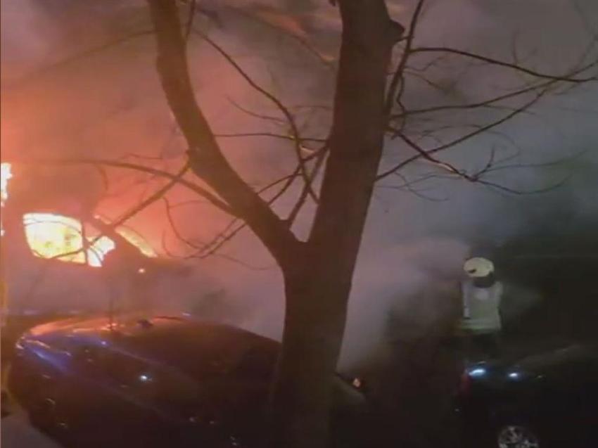 Beylikdüzü'nde facia son anda önlendi! Öğrenci servisinde yangın çıktı!