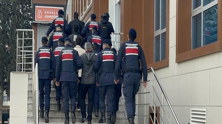 Yalova'daki hainliğin cezası belli oldu! İçlerinde vatandaşın oyuyla seçilmiş muhtar da var