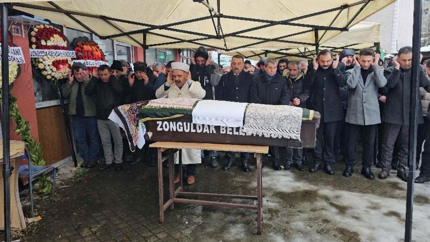 6 yıl sonra kahreden tesadüf: Annesi patates püresinden, kızı ise elma yerken öldü