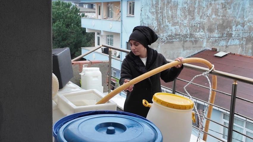Kocası 2 çocuğuyla terk etti, genç kadın son darbeyi kayınbiraderinden yedi!