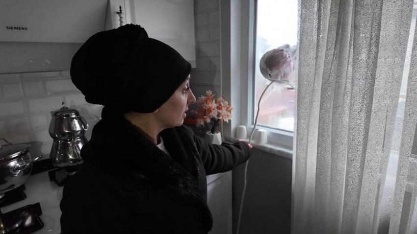 Kocası 2 çocuğuyla terk etti, genç kadın son darbeyi kayınbiraderinden yedi!