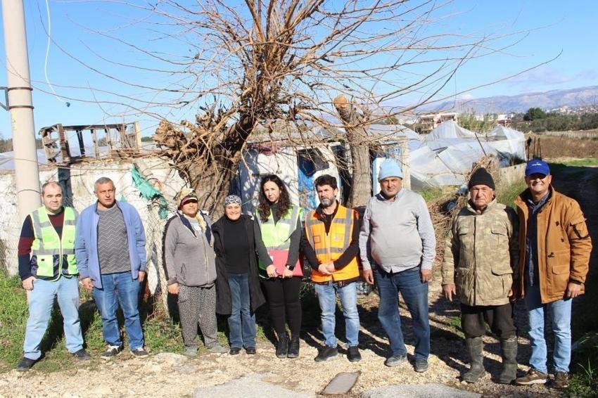 Antalya'da üreticiye 4 gün sonra geldi: Belediye dağıtımına başladı