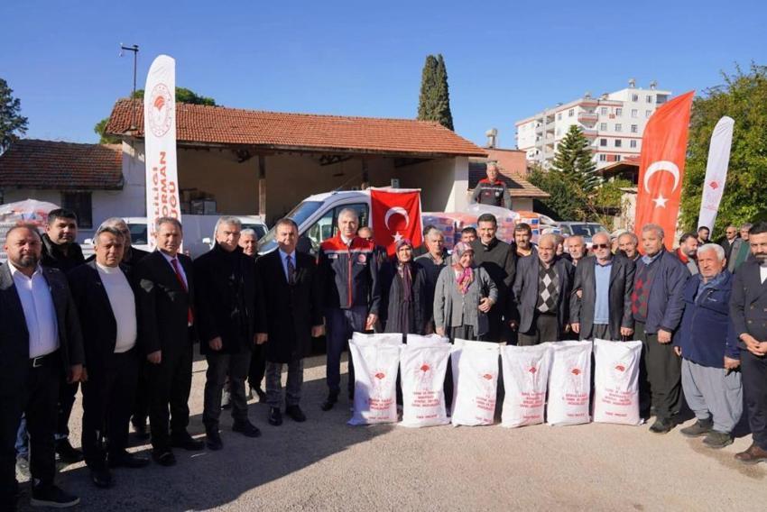 Adana’da çiftçiye büyük destek! Atıl arazilere ayçiçeği ekilecek: Kazanç katlanıyor