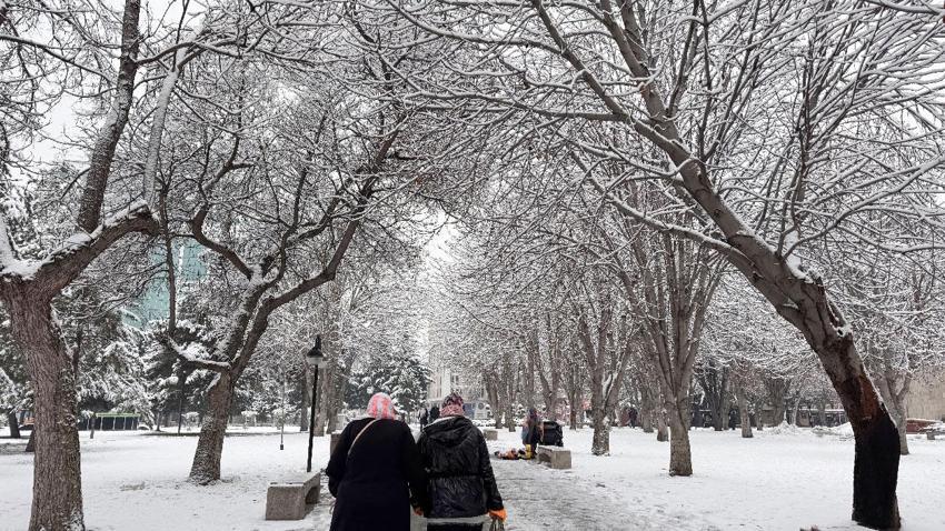 Kar yağışları yeni soğuk hava dalgası ile geliyor! Yurtta günlerce etkili olacak, Meteoroloji illeri tek tek uyardı
