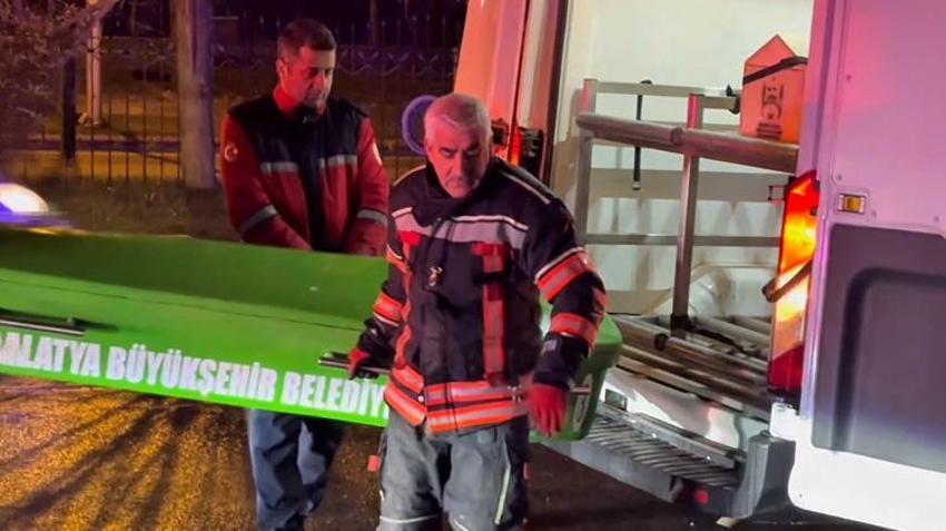 40 yaşından sonra çocukluk hayalini gerçekleştirdi! 17 yıldır can kurtarmak için zamanla yarışıyor