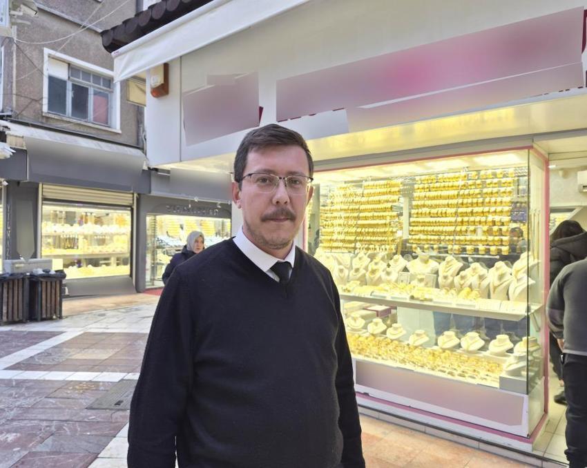 Eskişehir'de esnafın dikkati yaşlı kadını kurtardı! 113 bin lirasını kaptırdı 630 bin TL kurtuldu